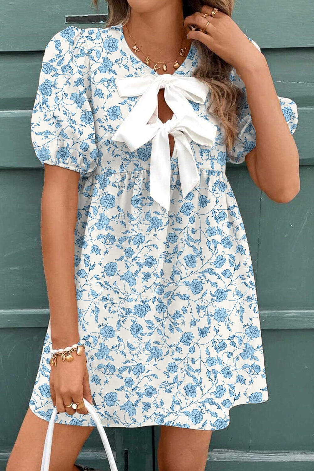 Sky Blue Floral Contrast Bow Puff Sleeve Mini Dress (Warehouse Exclusive) Sky Blue / M / 100%Polyester Sky Blue Floral Contrast Bow Puff Sleeve Mini Dress (Warehouse Exclusive) Sky Blue / M / 100%Polyester