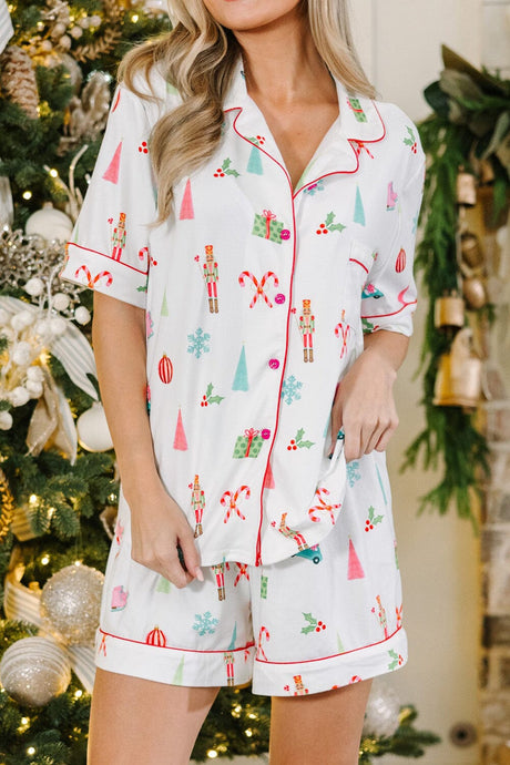 White Christmas Print Short Sleeve Shirt and Shorts Pajama Set | Arrow Boutique | White S 95%Polyester+5%Elastane | Arrow Women's Boutique