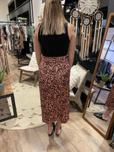Load image into Gallery viewer, Rose Cheetah Skirt l Jack by BB Dakota | Jack | | Arrow Women&#39;s Boutique